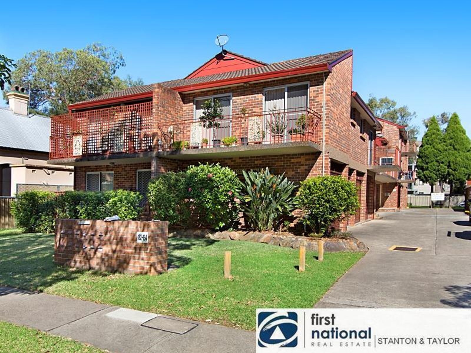 11/152 Lethbridge Street, Penrith - Thumbnail 3