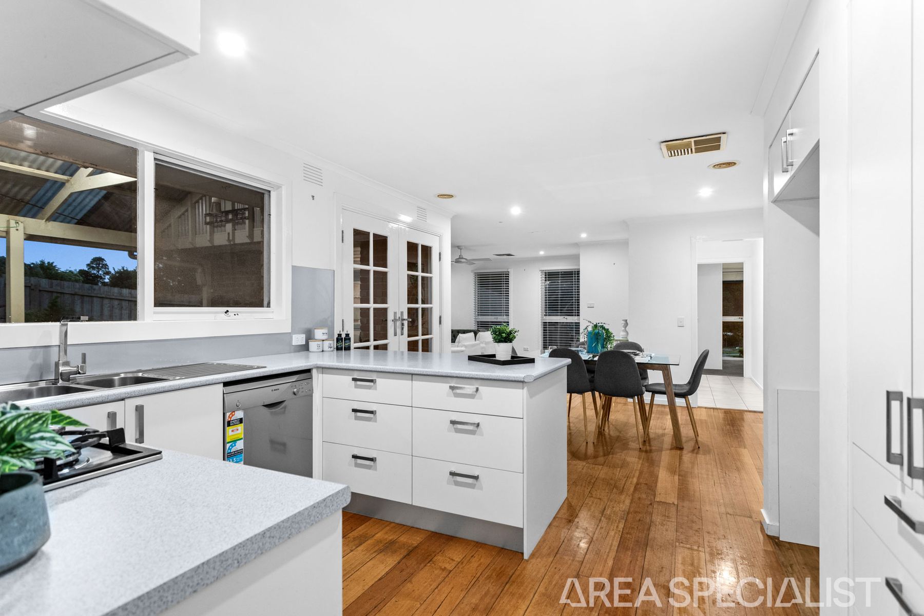 6 Chamouni Court, Frankston, Frankston - Thumbnail 4