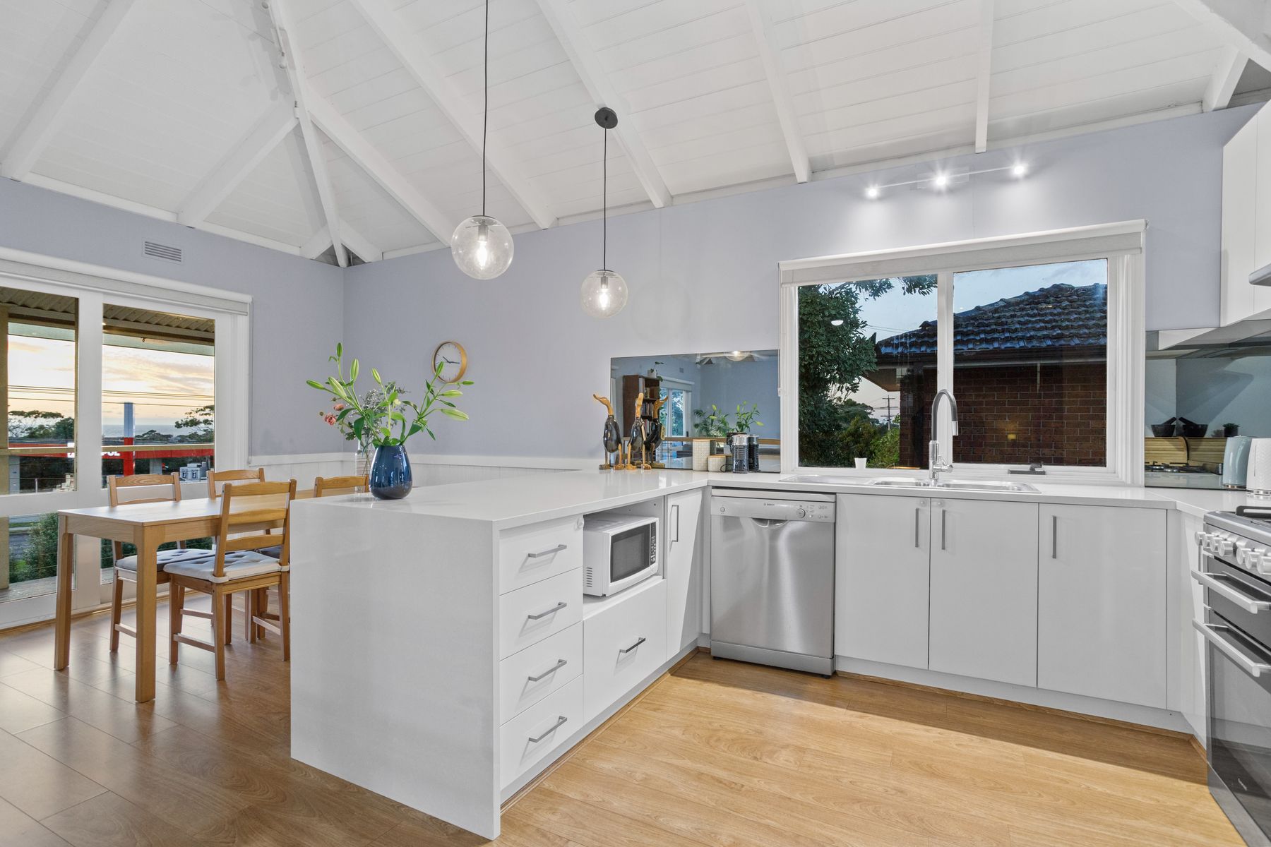 916 Nepean Highway, Mornington, VIC 3931, Mornington - Thumbnail 4