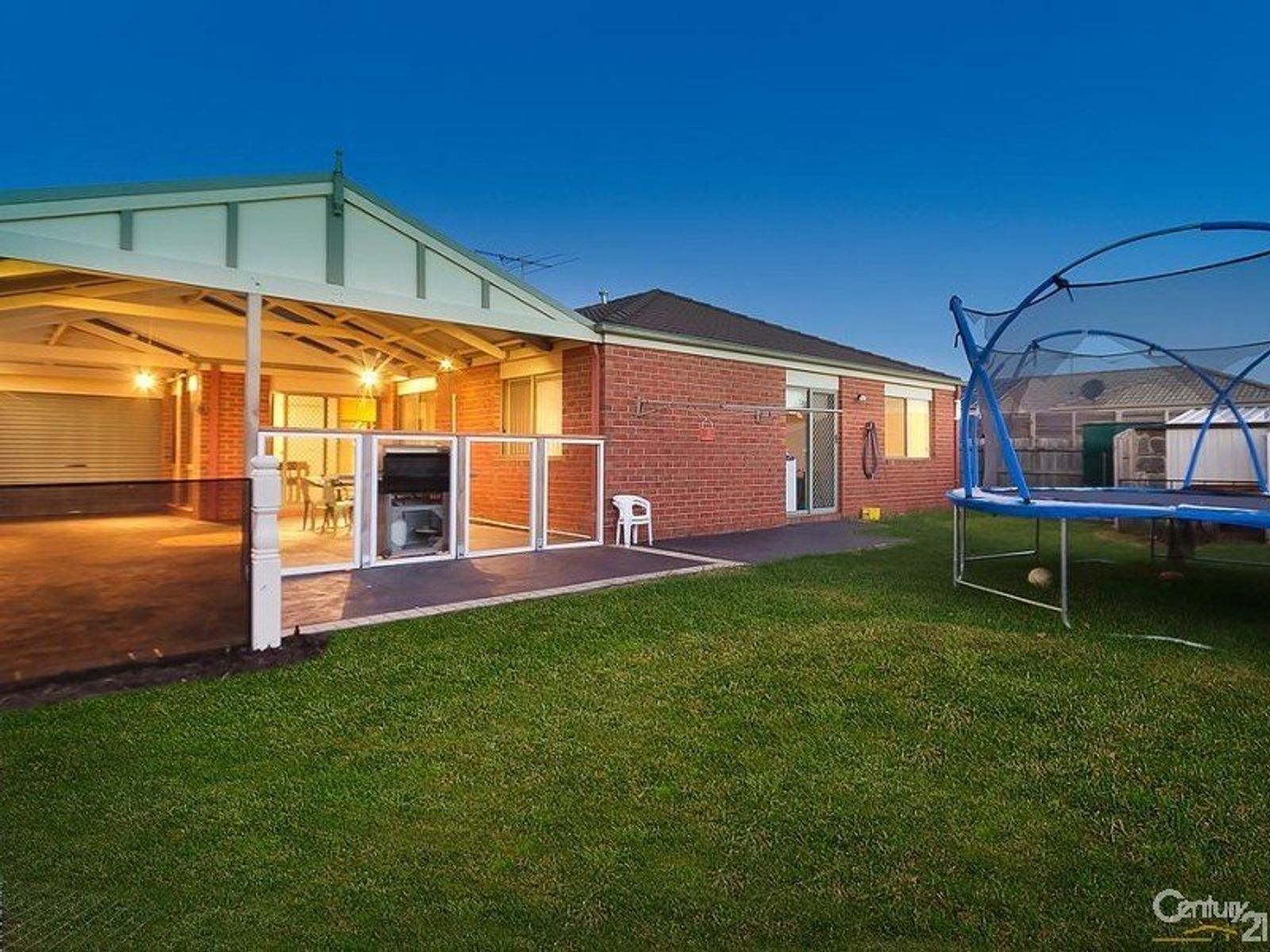 51 Middleham Close, Cranbourne, VIC 3977, Cranbourne - Thumbnail 5