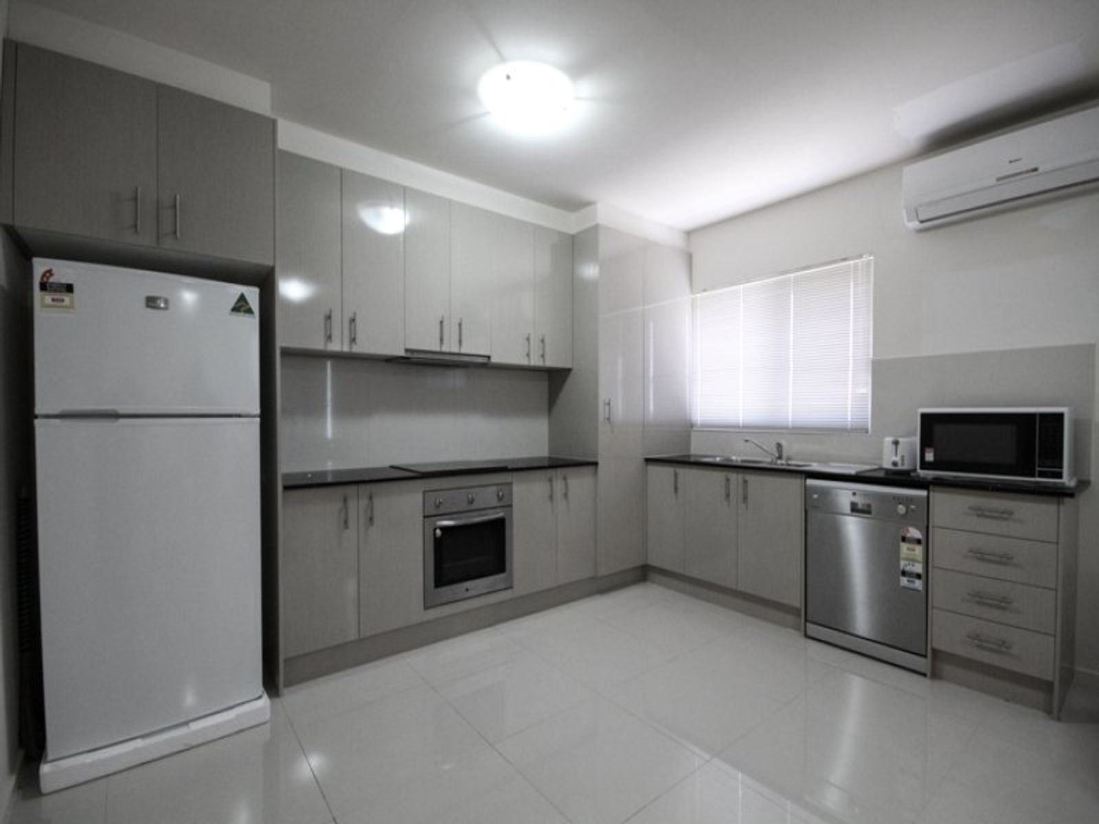 17/16 Noble Street, Noble Park, VIC 3174, Noble Park - Thumbnail 2
