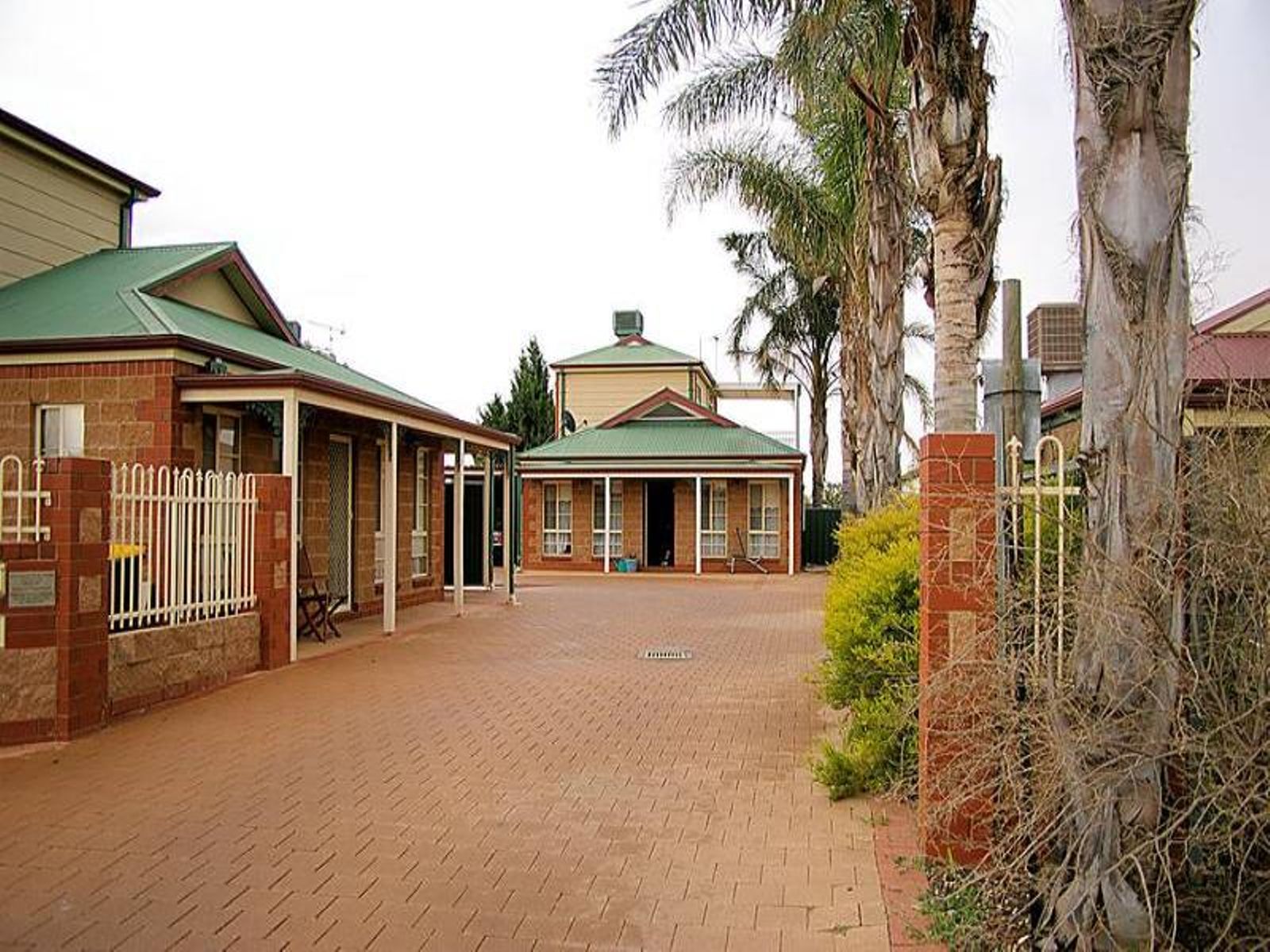 2/1 Ashwood Court, Mildura - Thumbnail 3