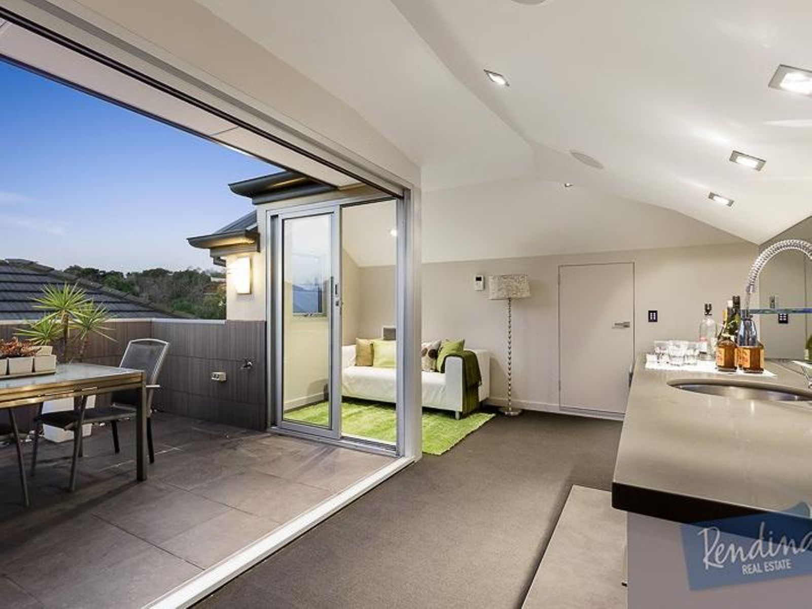 33 Stockmans Way, Kensington - Thumbnail 7