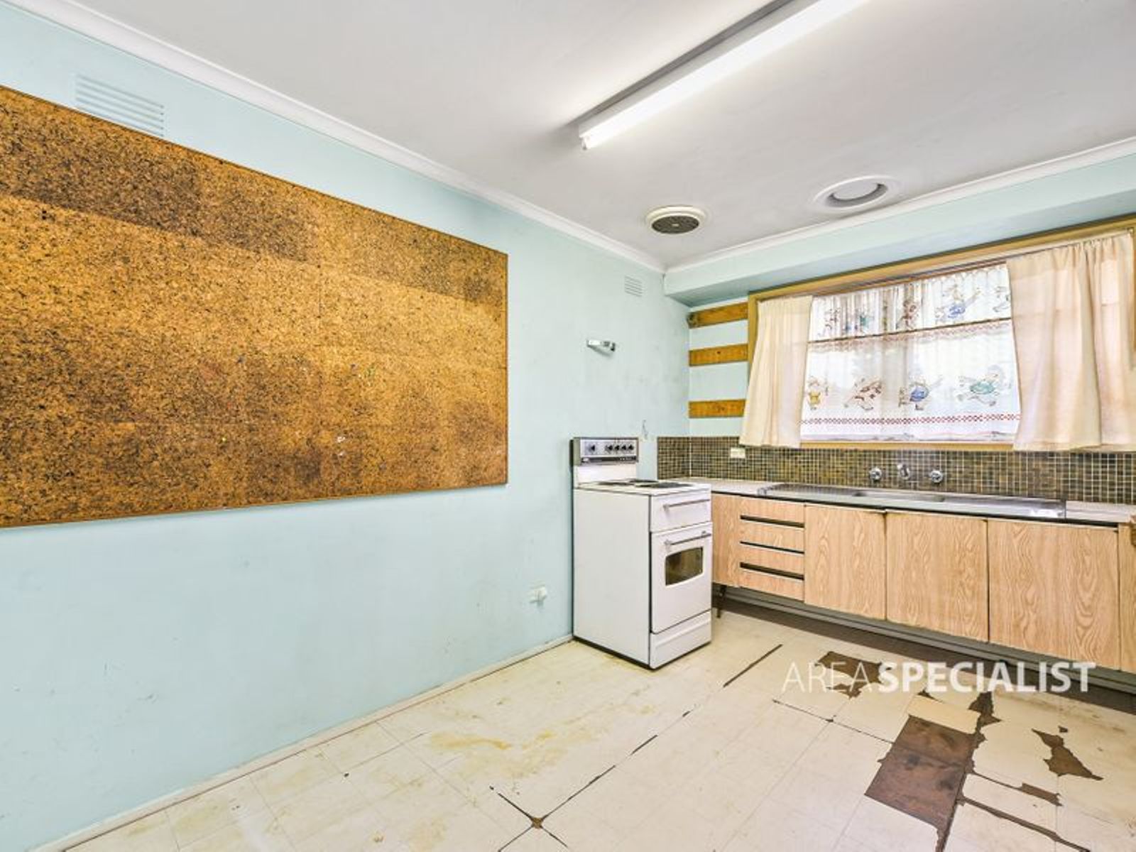6 Yarraman Road, Noble Park, VIC 3174, Noble Park - Thumbnail 7