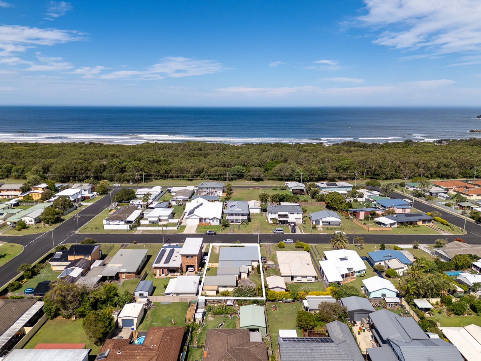 29 Heath Street, Evans Head NSW 2473, Evans Head - Thumbnail 2
