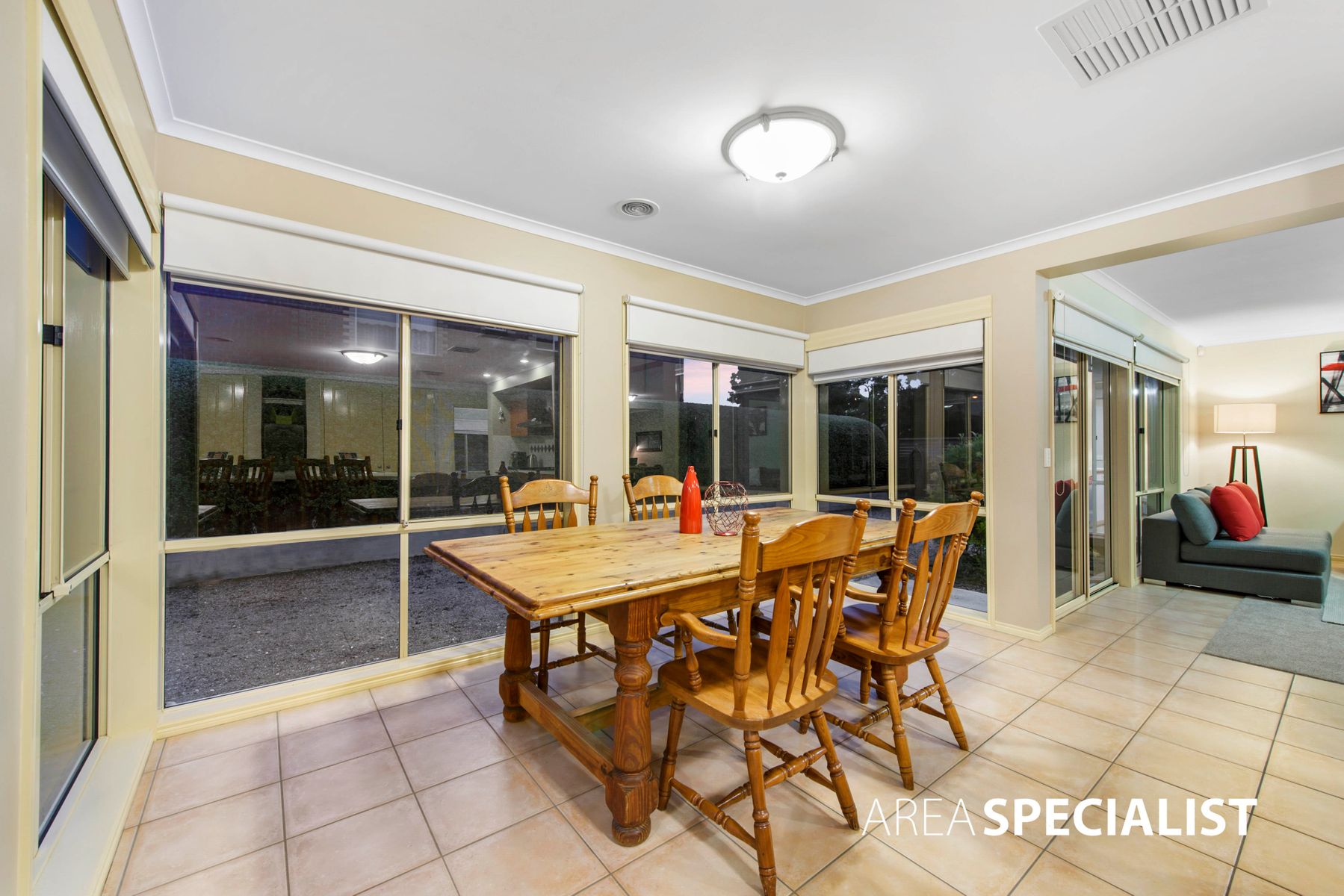 5 Cathedral Ct, Tarneit (15)