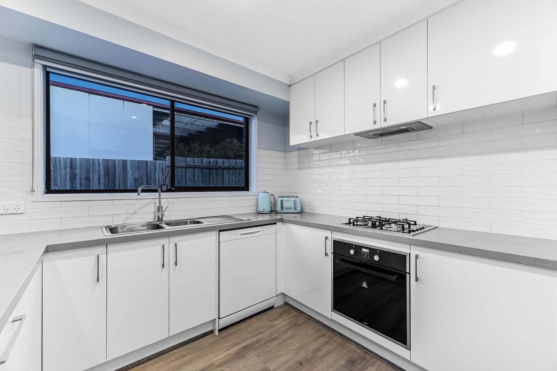 1 Janmara Court, Endeavour Hills, VIC 3802, Endeavour Hills - Thumbnail 2