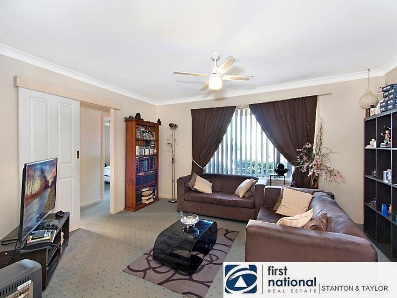 21 Balmoral Drive, Cambridge Park - Thumbnail 4