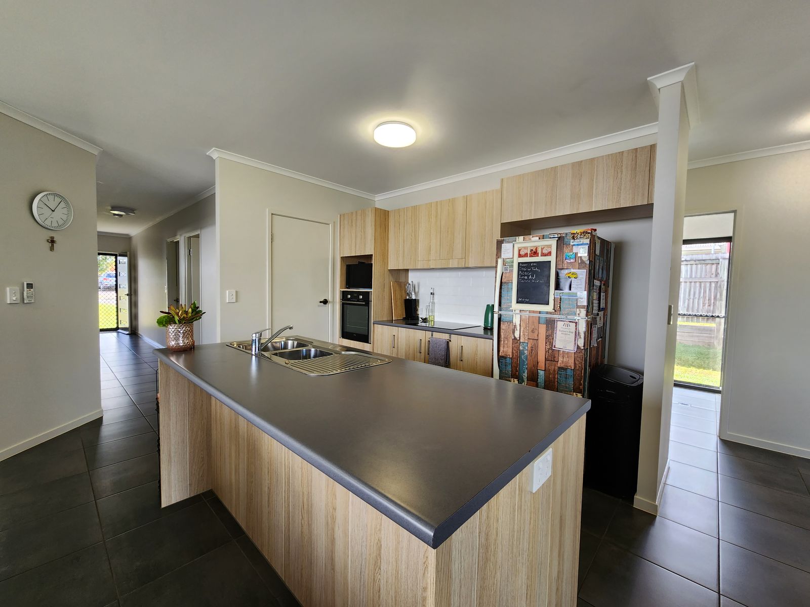 59 Tumbare Street, Atherton QLD 4883, Atherton - Thumbnail 2