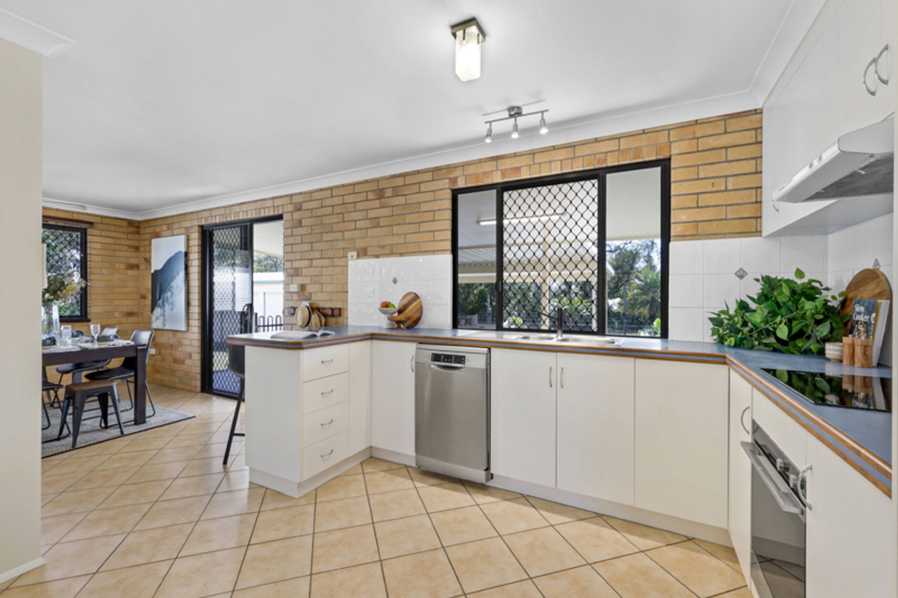 6 Wattle Court, Hay Point, QLD 4740, Hay Point - Thumbnail 6