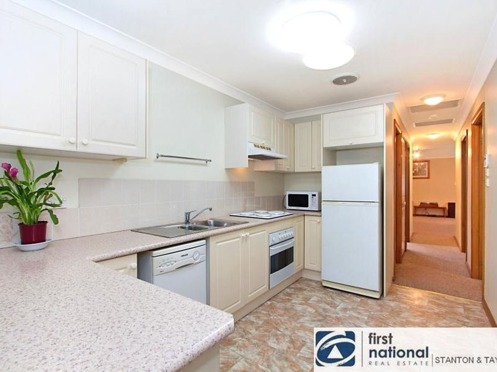 1/18 Regentville Road, Jamisontown - Thumbnail 2