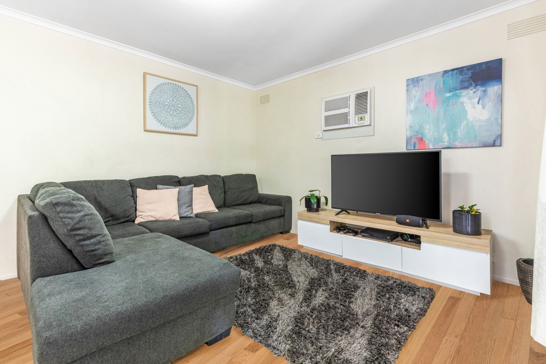 13 Powells Avenue, Strathdale, VIC 3550, Strathdale - Thumbnail 5