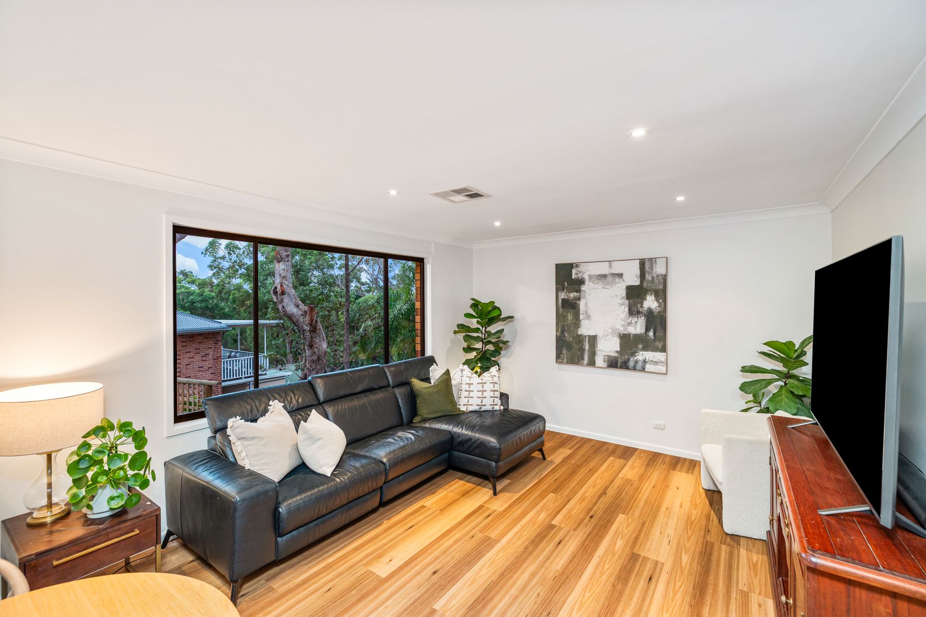 24 Walsh Close, Illawong NSW 2234, Illawong - Thumbnail 8
