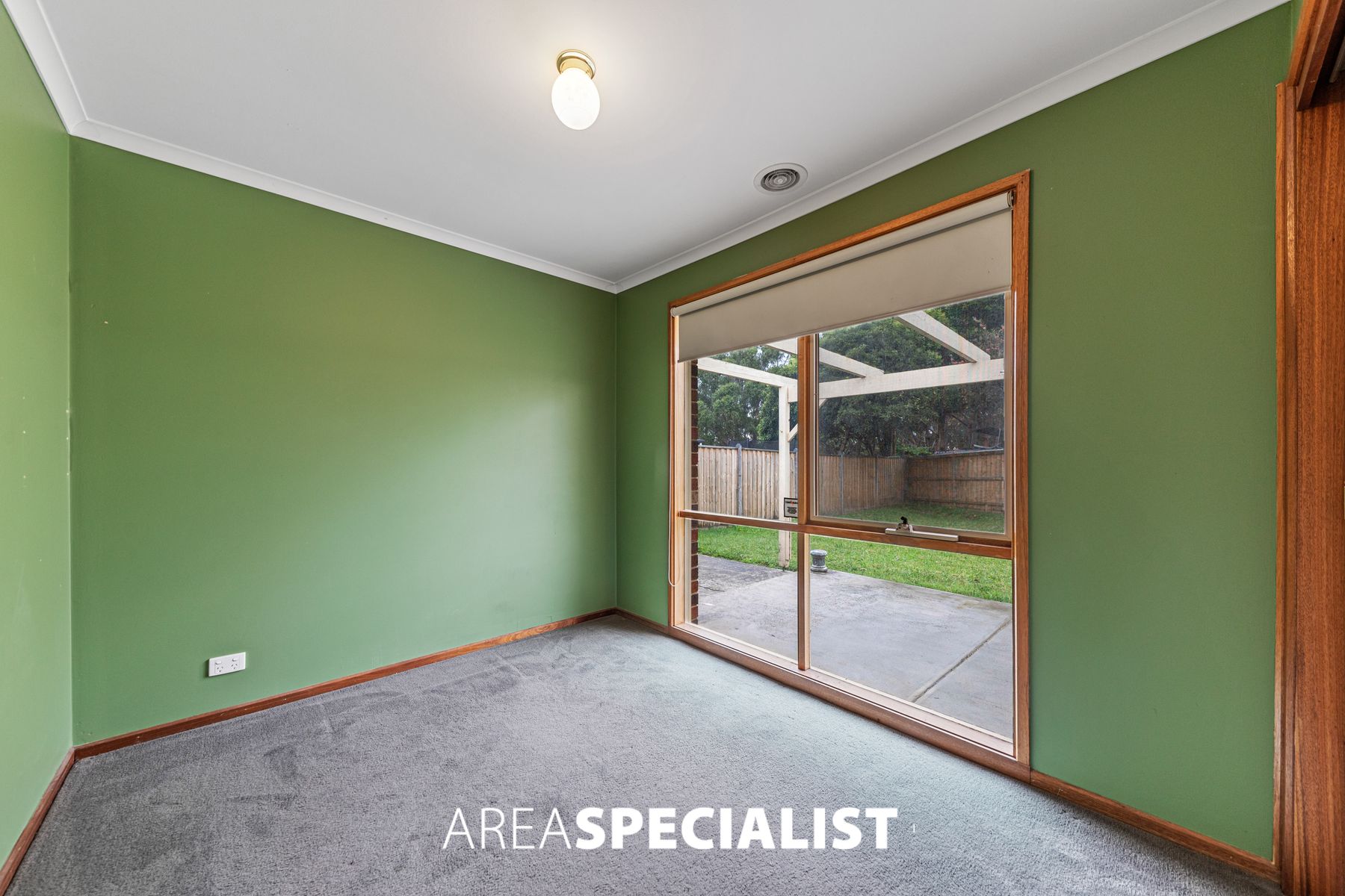 16 Broadbent Way, Pakenham, VIC 3810, Pakenham - Thumbnail 7