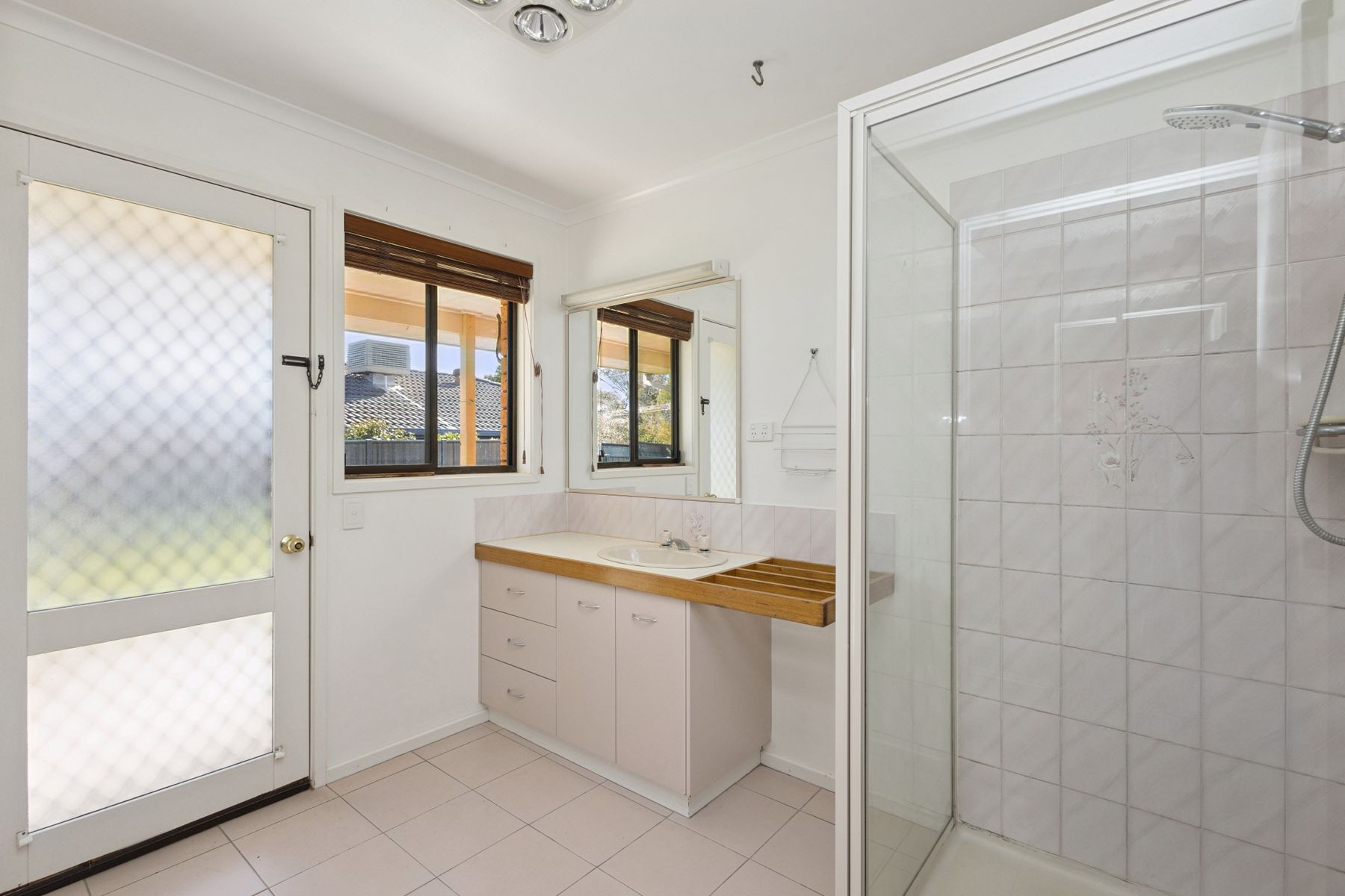 6 Mayfield Parade, Strathdale, VIC 3550, Strathdale - Thumbnail 7