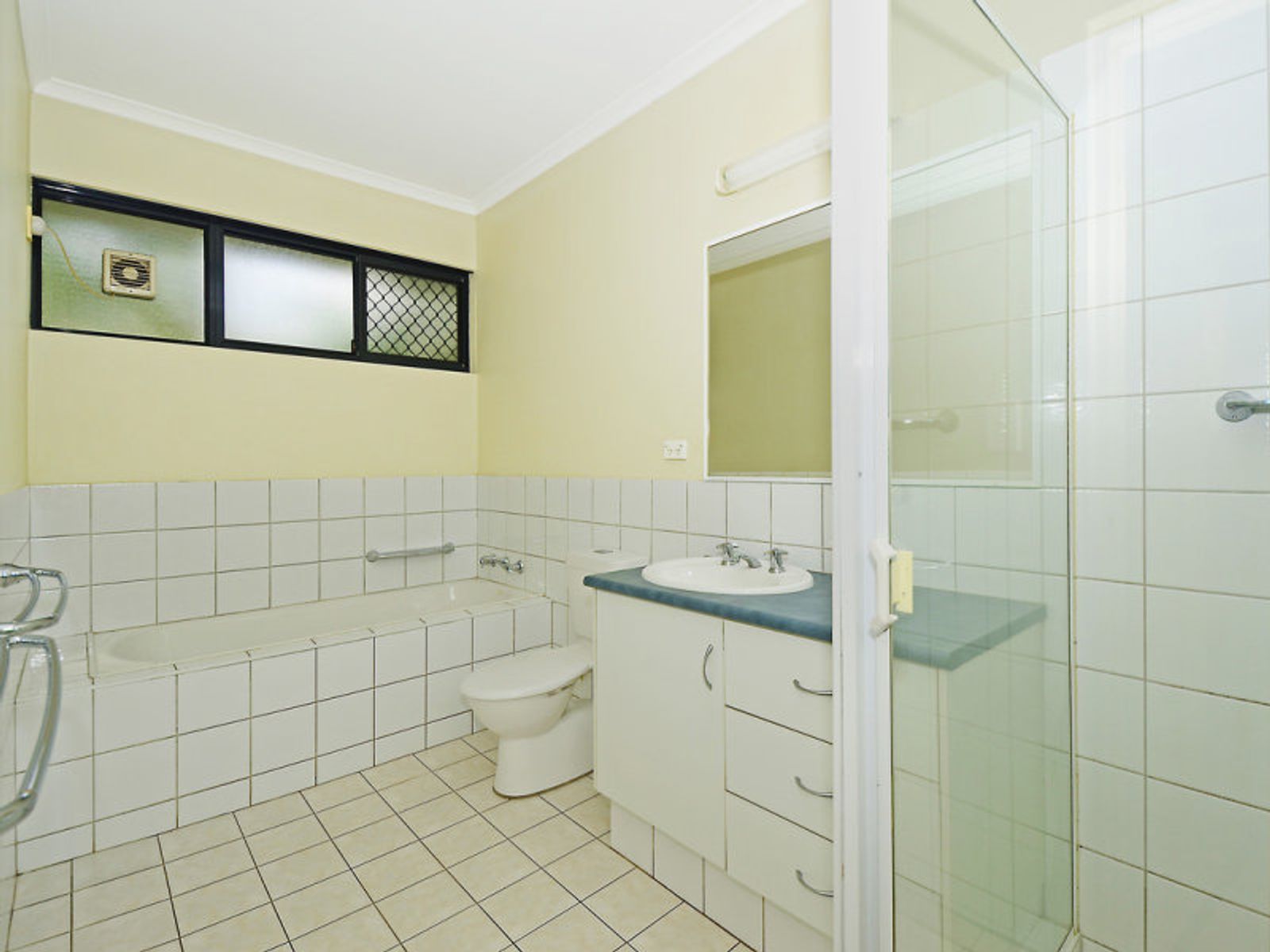 16 Saltwater Street, Rosebery NT 0832, Rosebery - Thumbnail 6