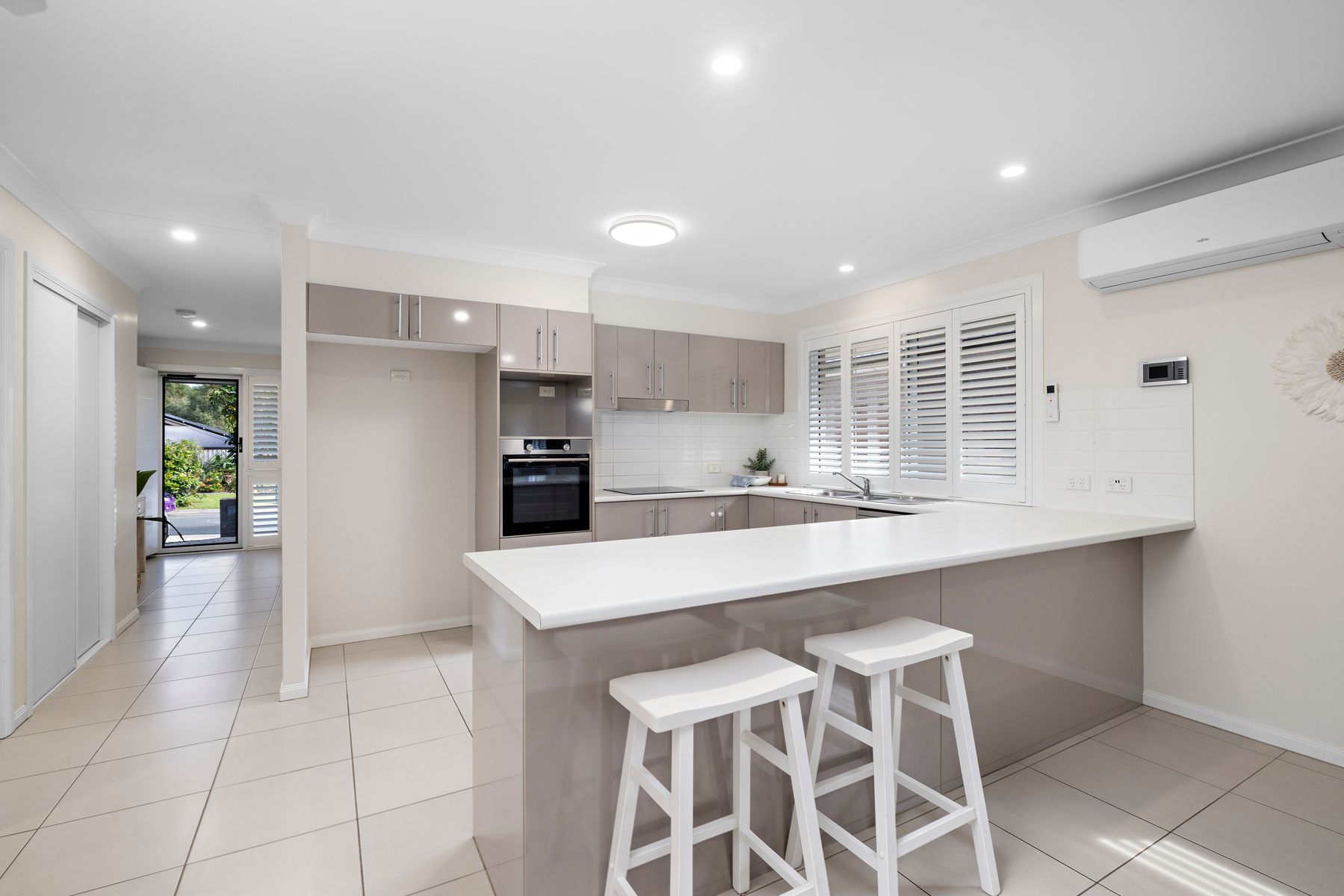 30 Riley Peter Place, Cleveland QLD 4163, Cleveland - Thumbnail 4