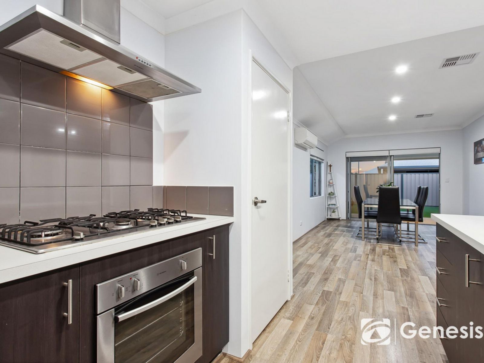 16 Novelli Parade, Piara Waters WA 6112, Piara Waters - Thumbnail 4