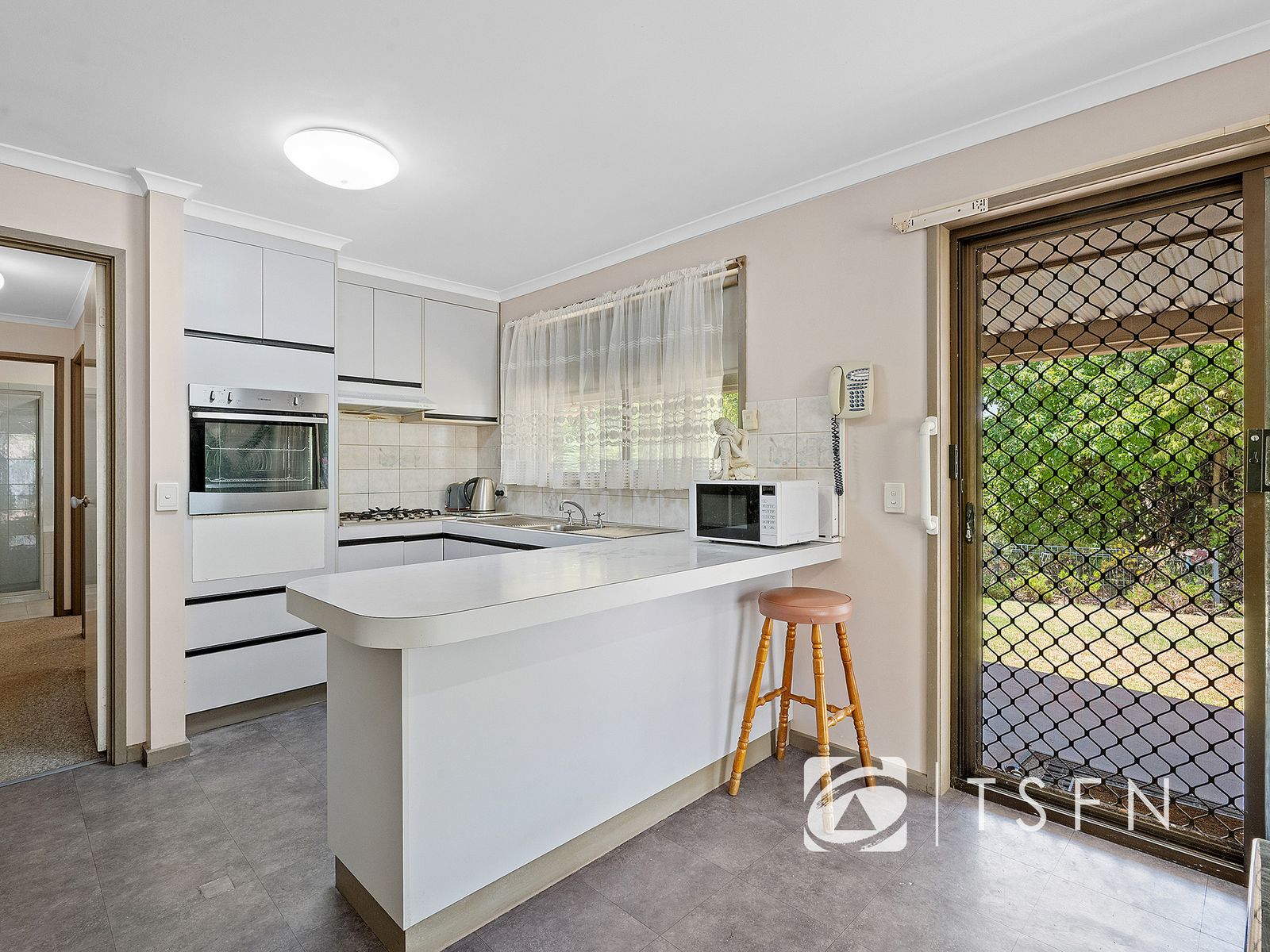 6 Lazarus Street, West Bendigo VIC 3550, West Bendigo - Thumbnail 5