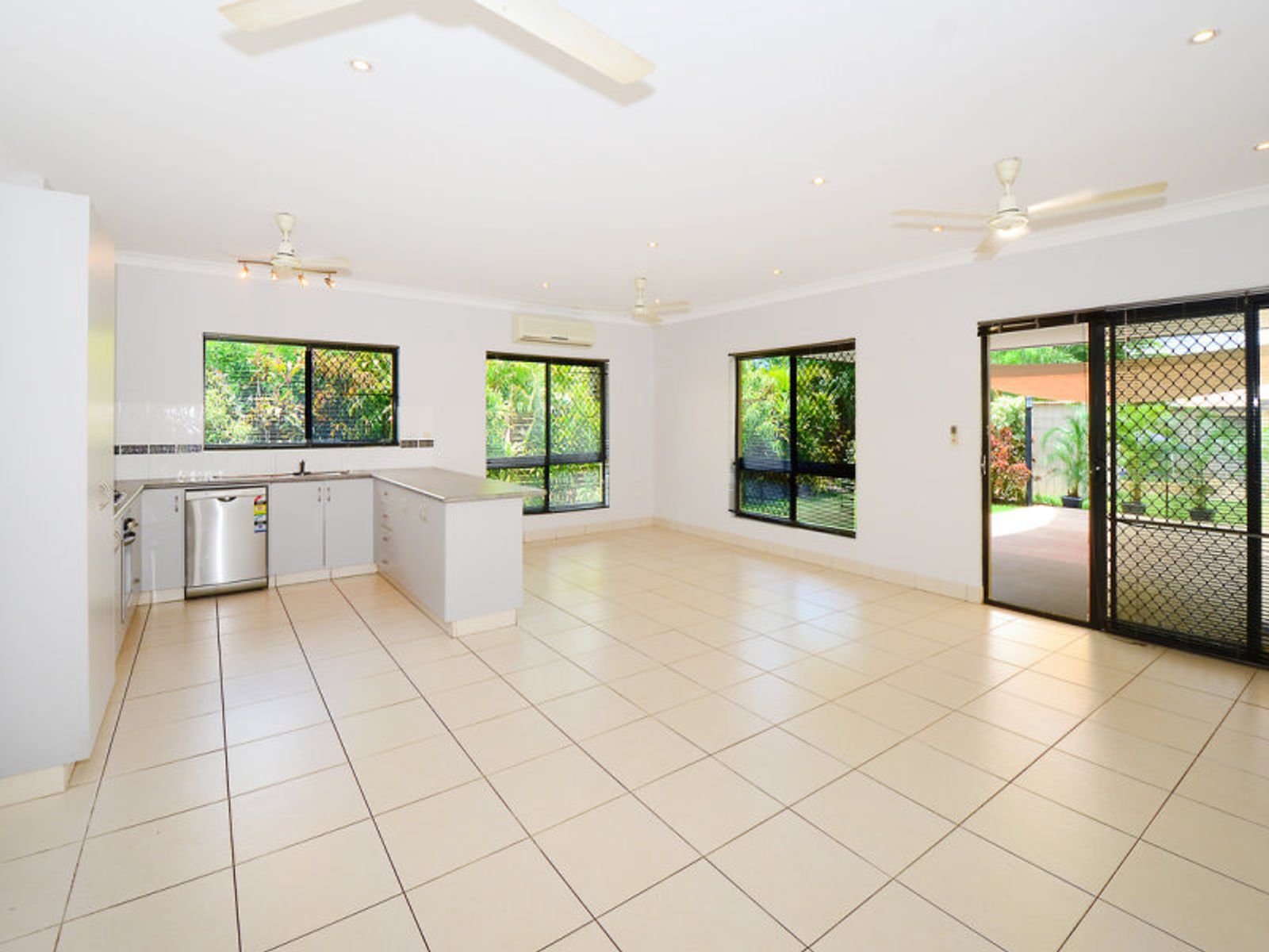22 Juma Place, Rosebery NT 0832, Rosebery - Thumbnail 4