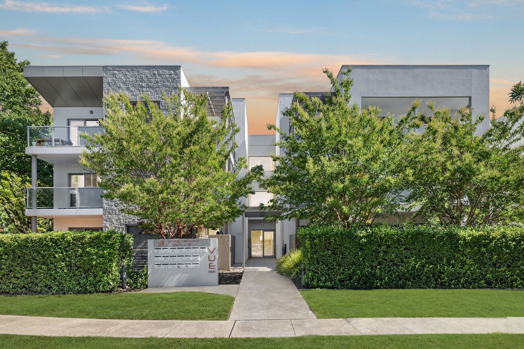 18/3 Towns Crescent, Turner - Thumbnail 2