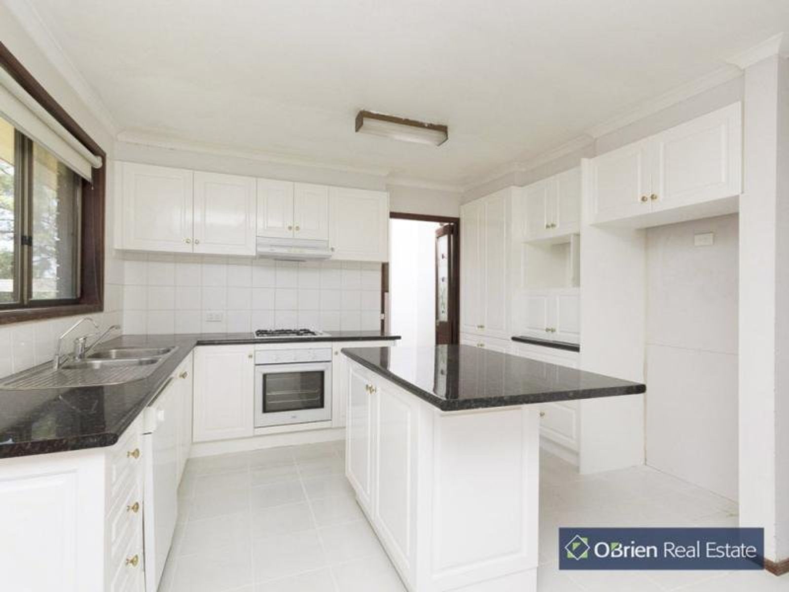 9 Spinosa Close, Endeavour Hills, VIC 3802, Endeavour Hills - Thumbnail 4