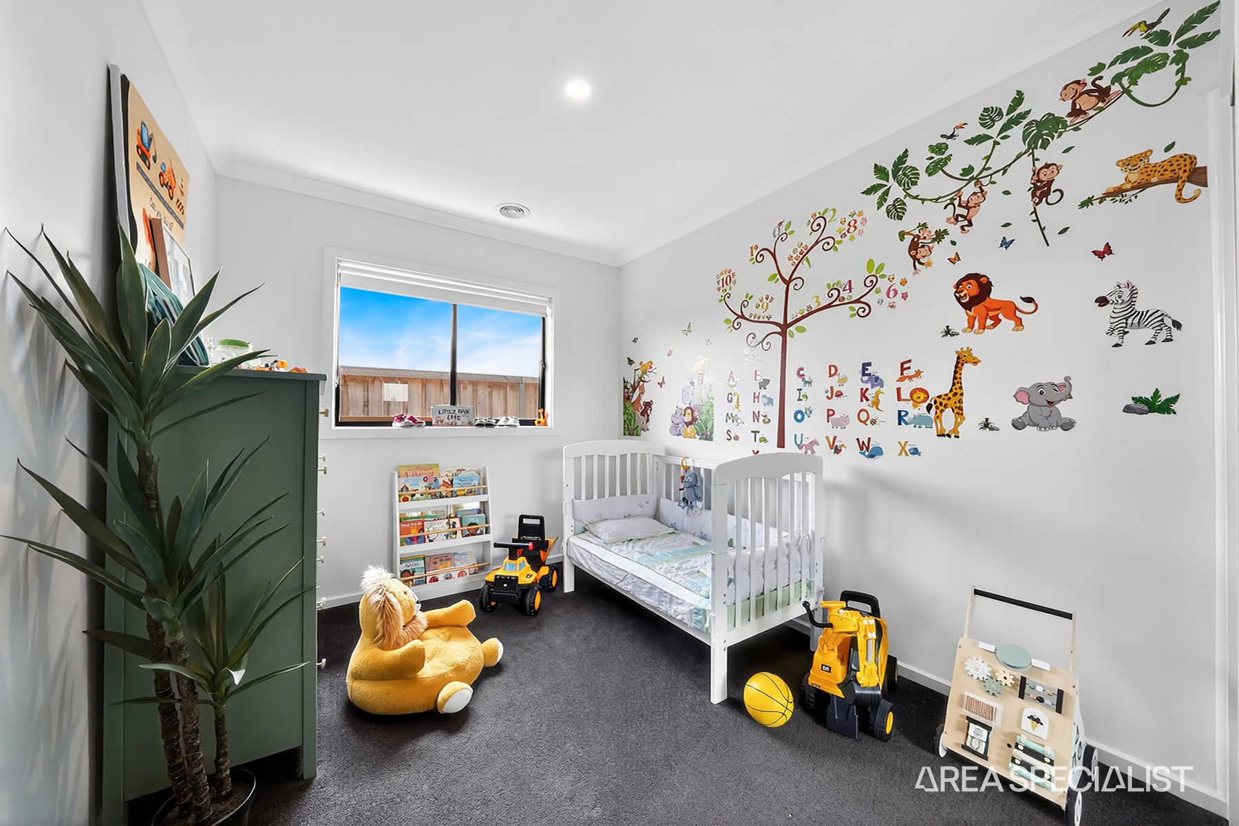 48 Pegasus Drive, Weir Views, Weir Views - Thumbnail 4