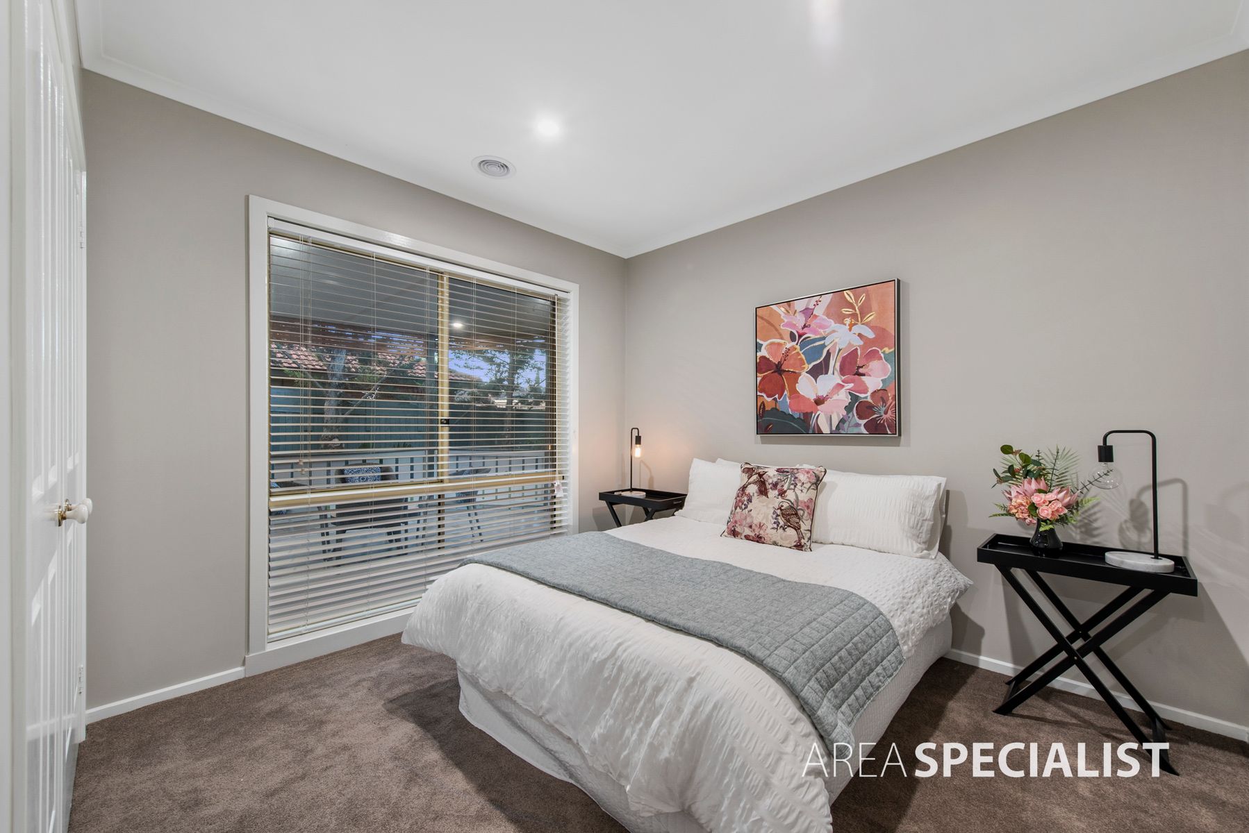10 Falconer Tce, Hoppers Crossing (10)