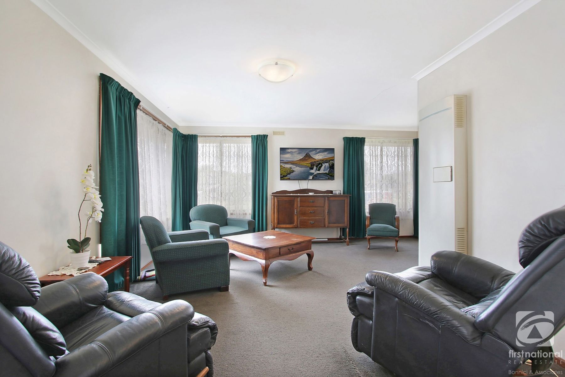 3 Nicole Crescent, Wodonga VIC 3690, Wodonga - Thumbnail 2