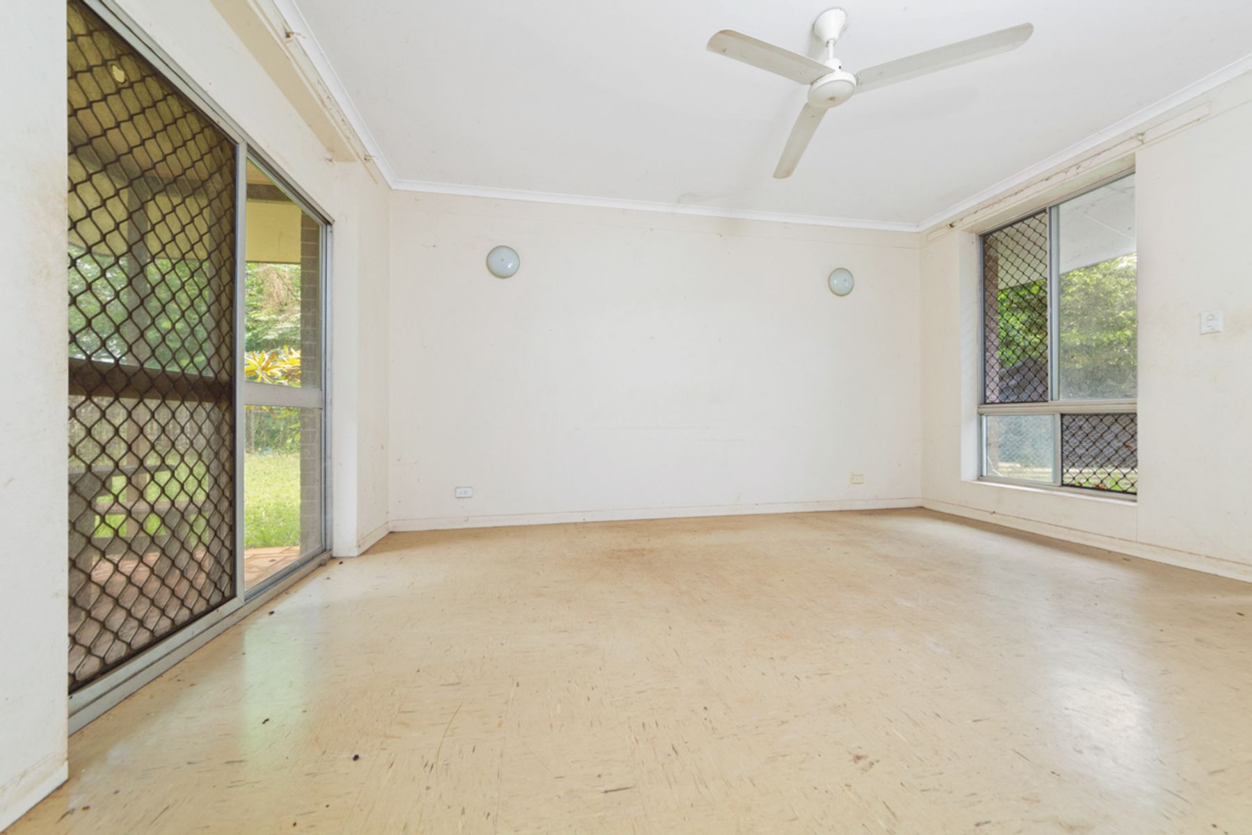 2 Bee Court, Malak NT 0812, Malak - Thumbnail 2