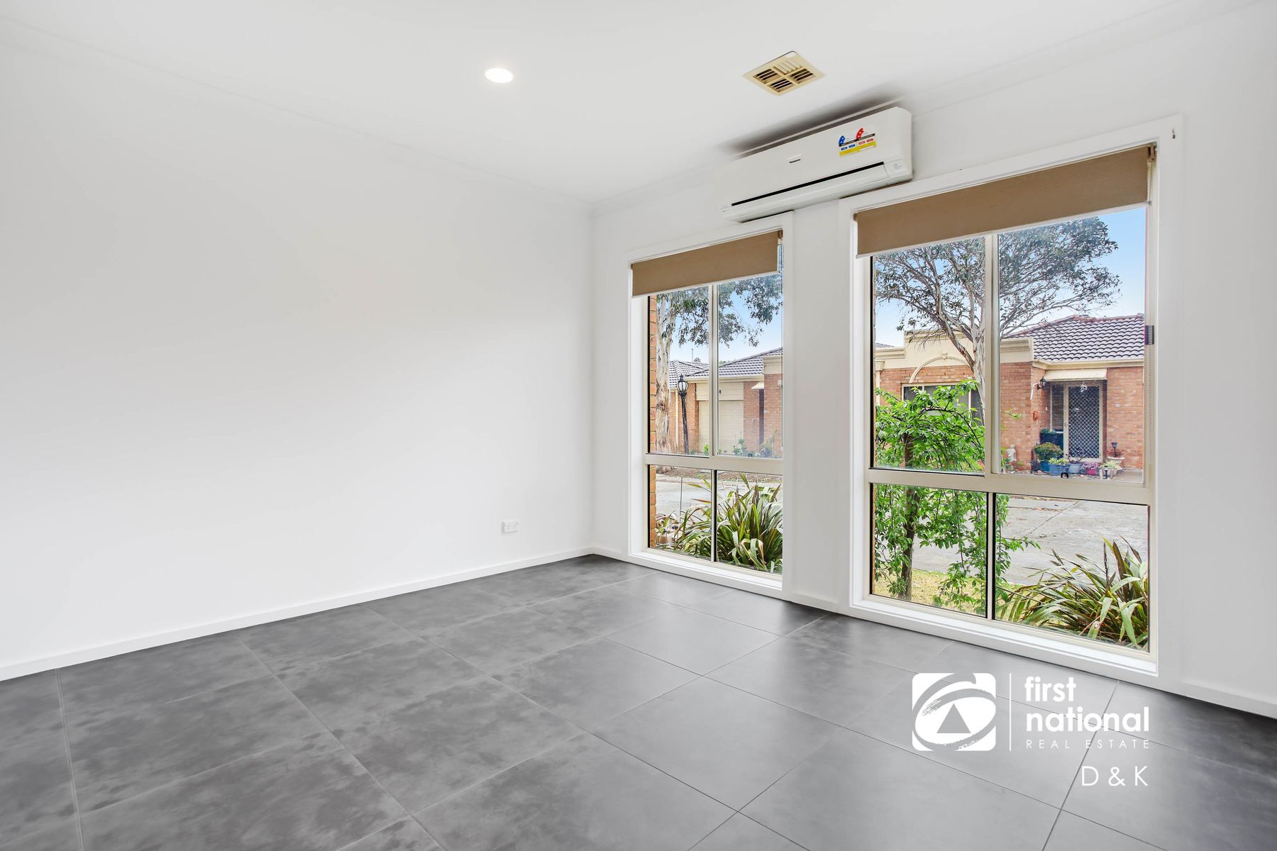 30 Tintern Loop, Hillside VIC 3037, Hillside - Thumbnail 4