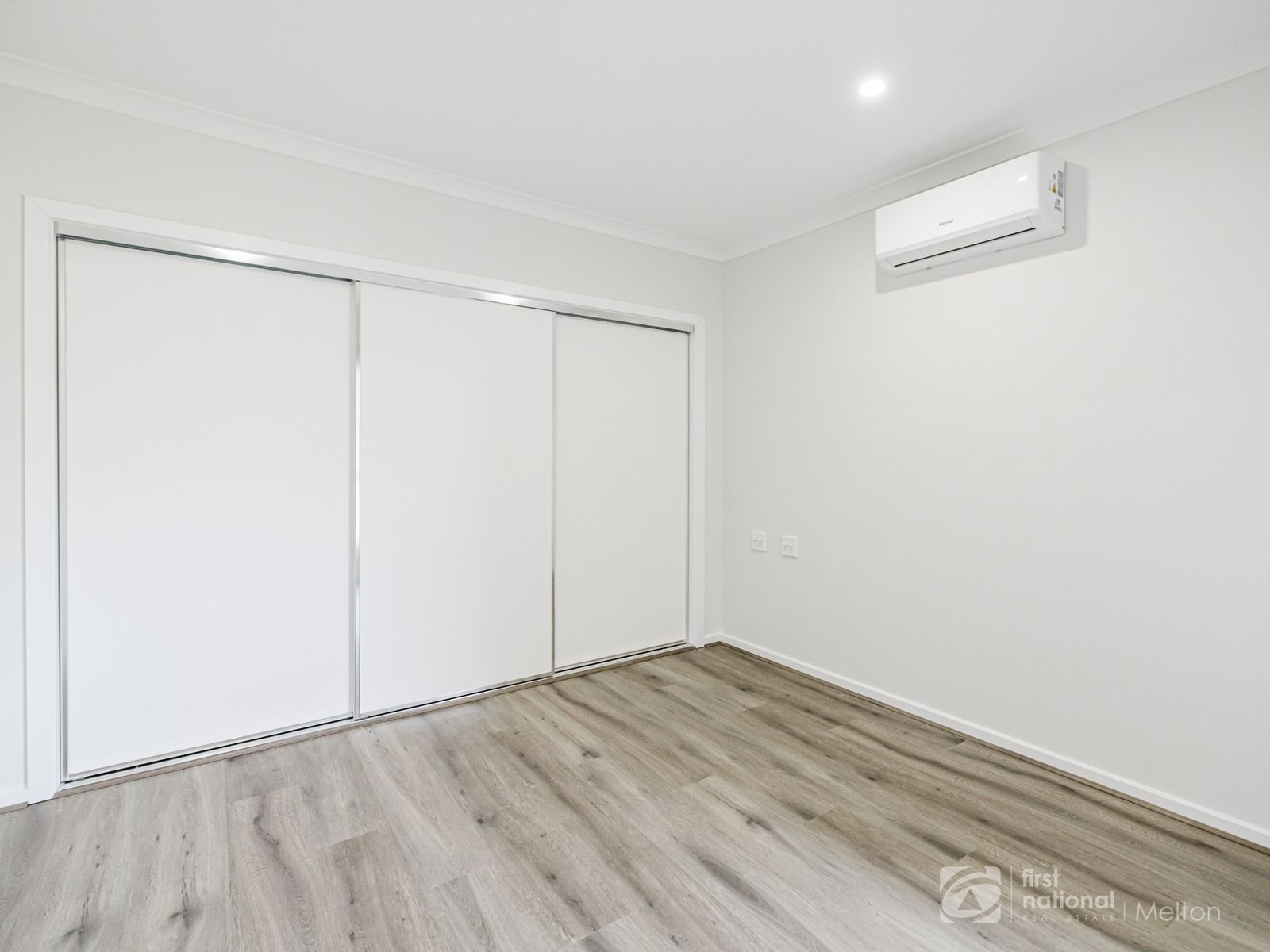 7 McCulloch Street, Melton South VIC 3338, Melton South - Thumbnail 6