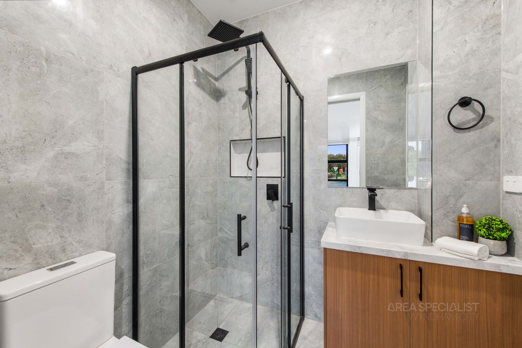 2/69 Bladin Street, Laverton VIC 3028, Laverton - Thumbnail 4