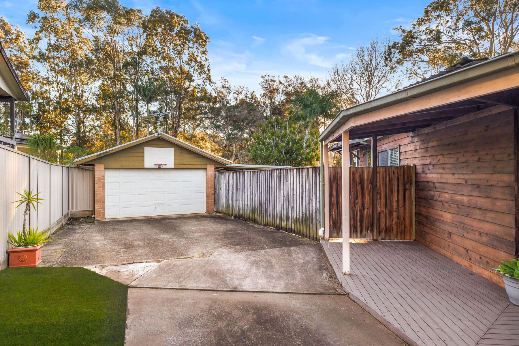 22 Browning Street, East Hills NSW 2213, East Hills - Thumbnail 2