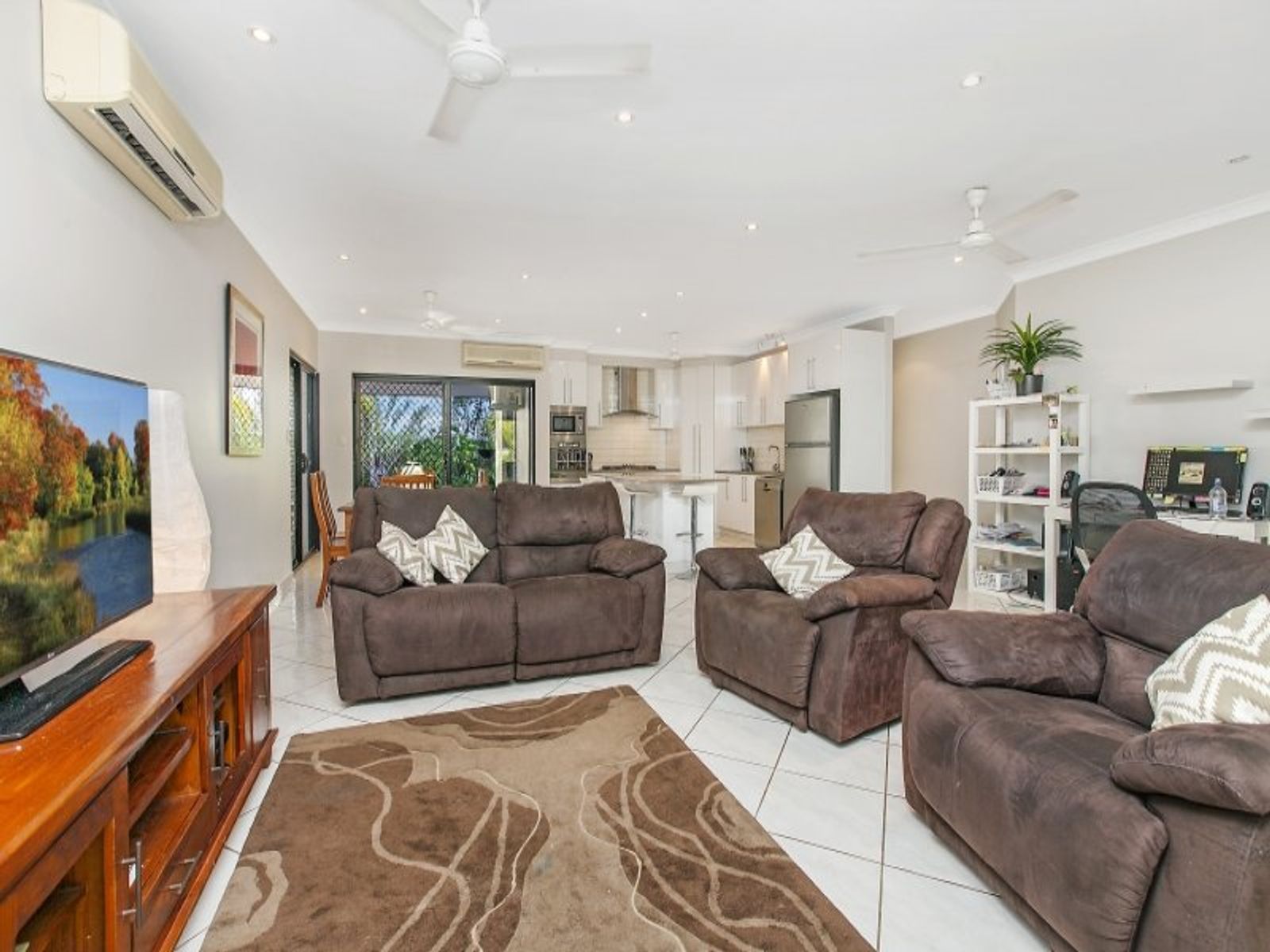 65 Odegaard Drive, Rosebery NT 0832, Rosebery - Thumbnail 5