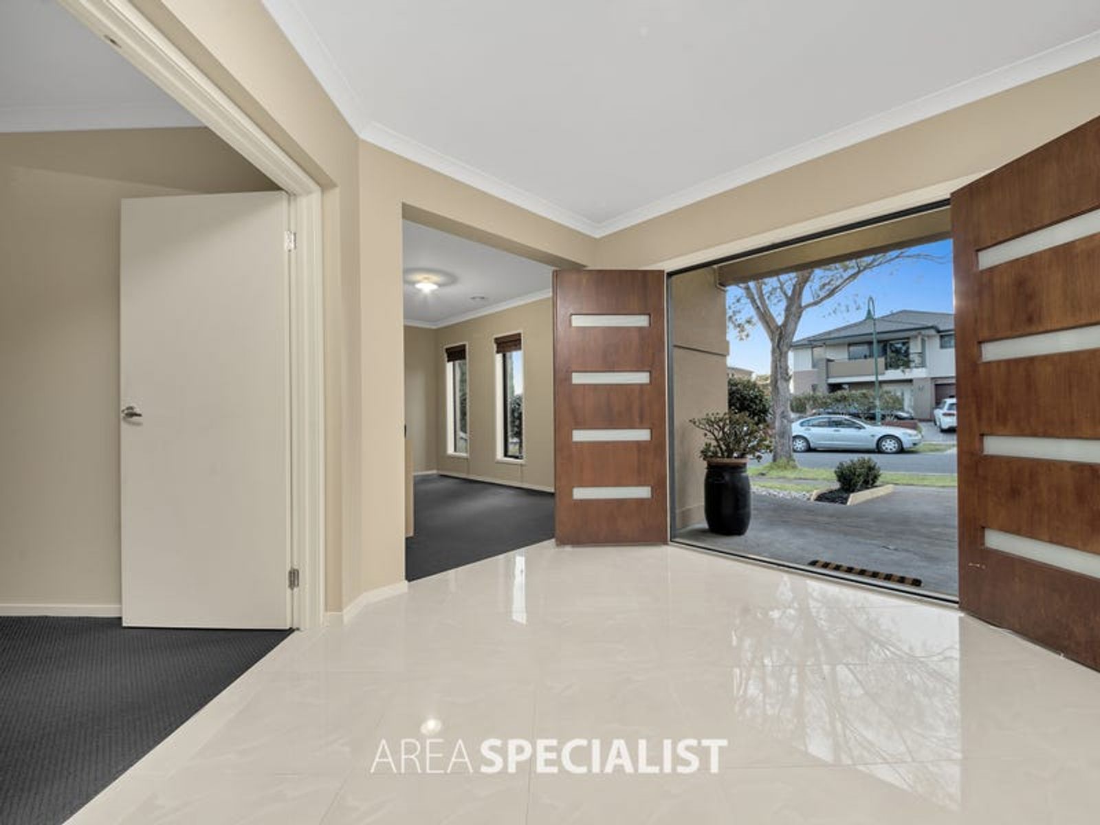 8 Glenbrook Crescent, Lynbrook, VIC 3975, Lynbrook - Thumbnail 3