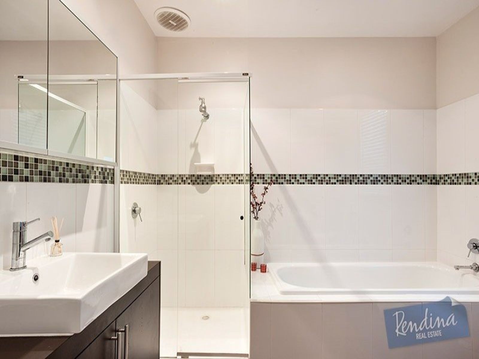12 Maribyrnong Road, Moonee Ponds - Thumbnail 8