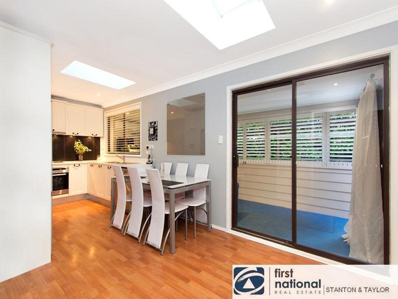 15 Kingsbury Place, Kingswood - Thumbnail 5