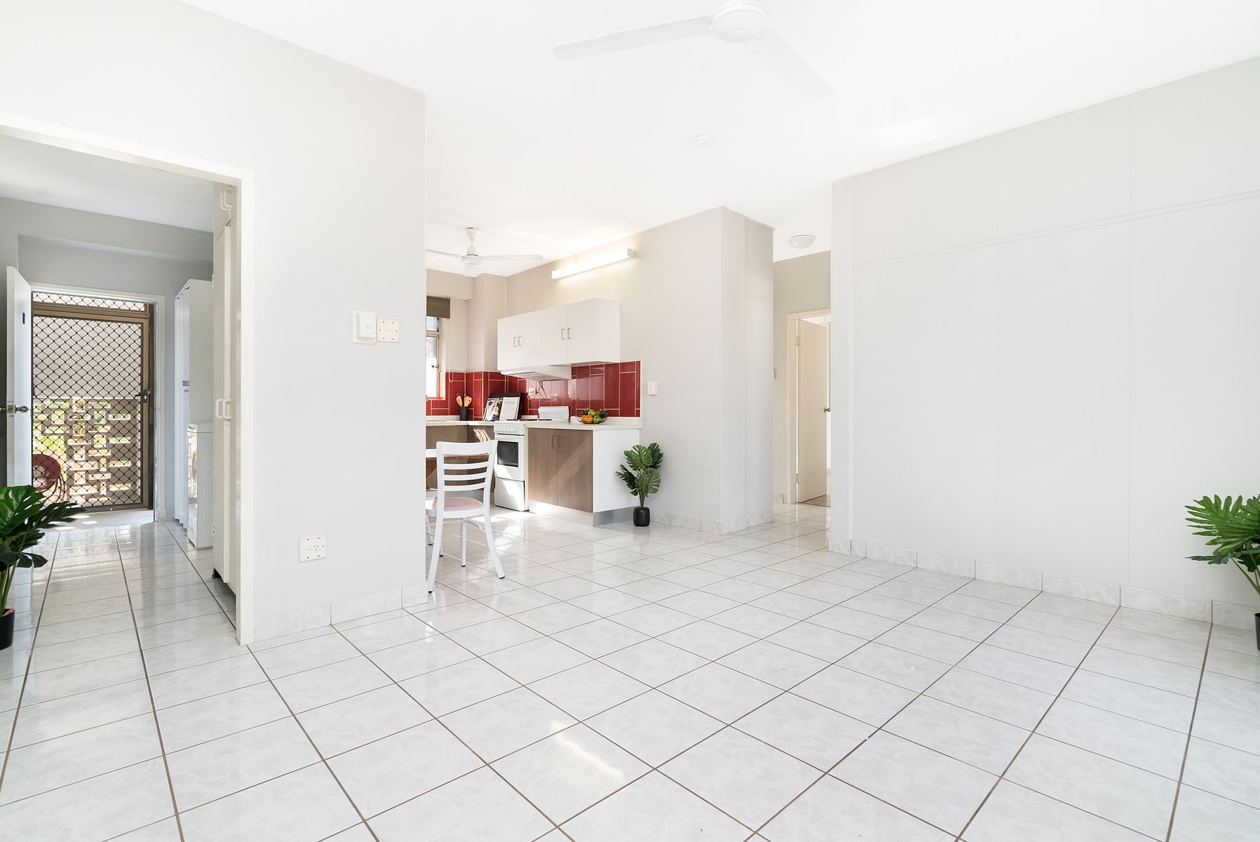 11/86 Woods Street, Darwin City NT 0800, Darwin City - Thumbnail 4