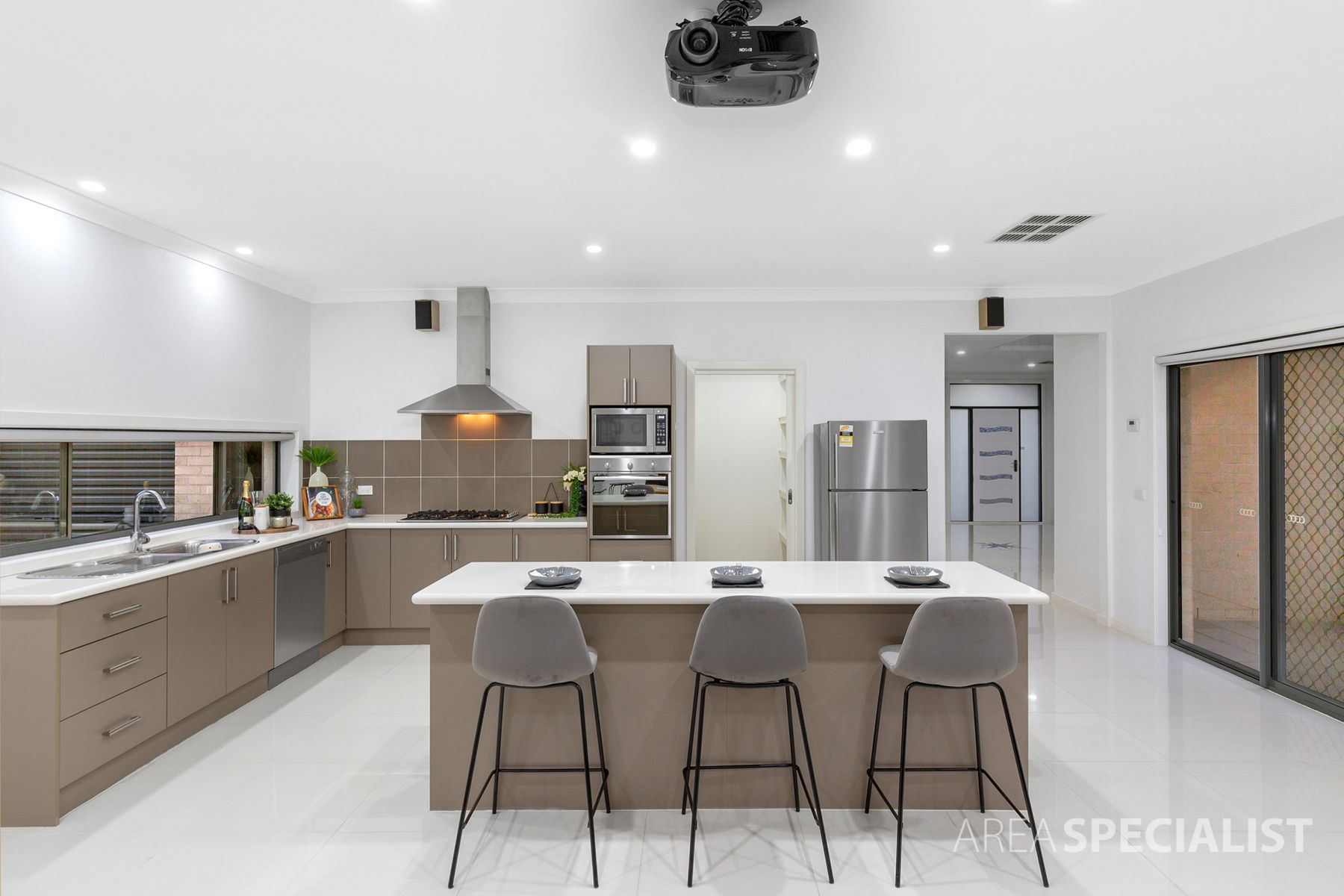 3 Tuscan Court, Lyndhurst, VIC 3975, Lyndhurst - Thumbnail 5