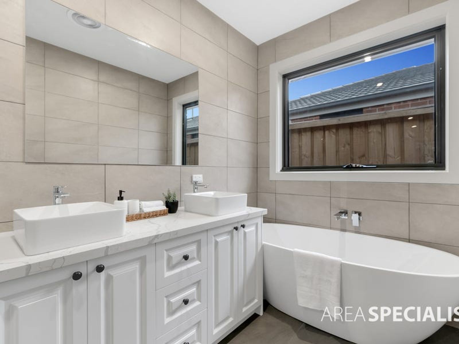 26 Catees Street, Clyde North, VIC 3978, Clyde North - Thumbnail 6