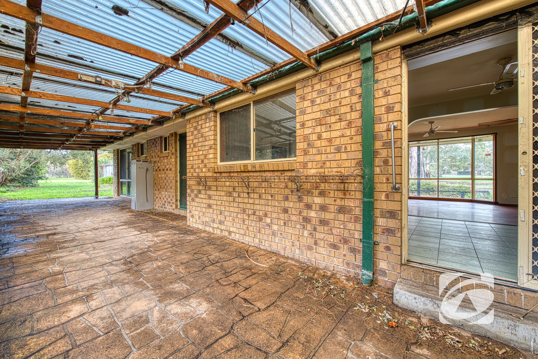 50 Scarborough Avenue, Cranbourne West VIC 3977, Cranbourne West - Thumbnail 7