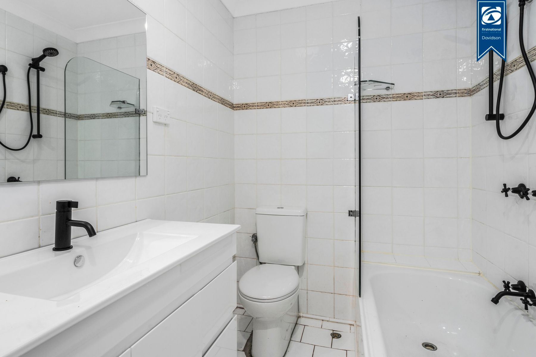 14 Gemas Street, Holsworthy NSW 2173, Holsworthy - Thumbnail 3