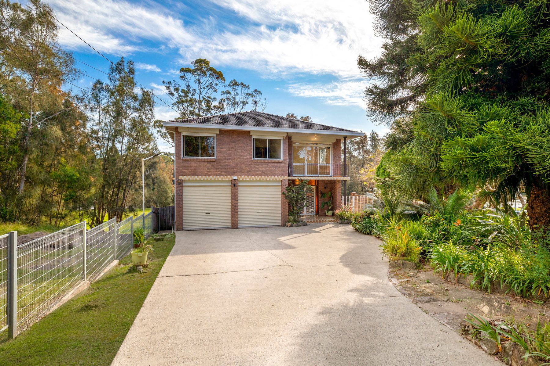 572 Henry Lawson Drive, East Hills NSW 2213, East Hills - Thumbnail 2