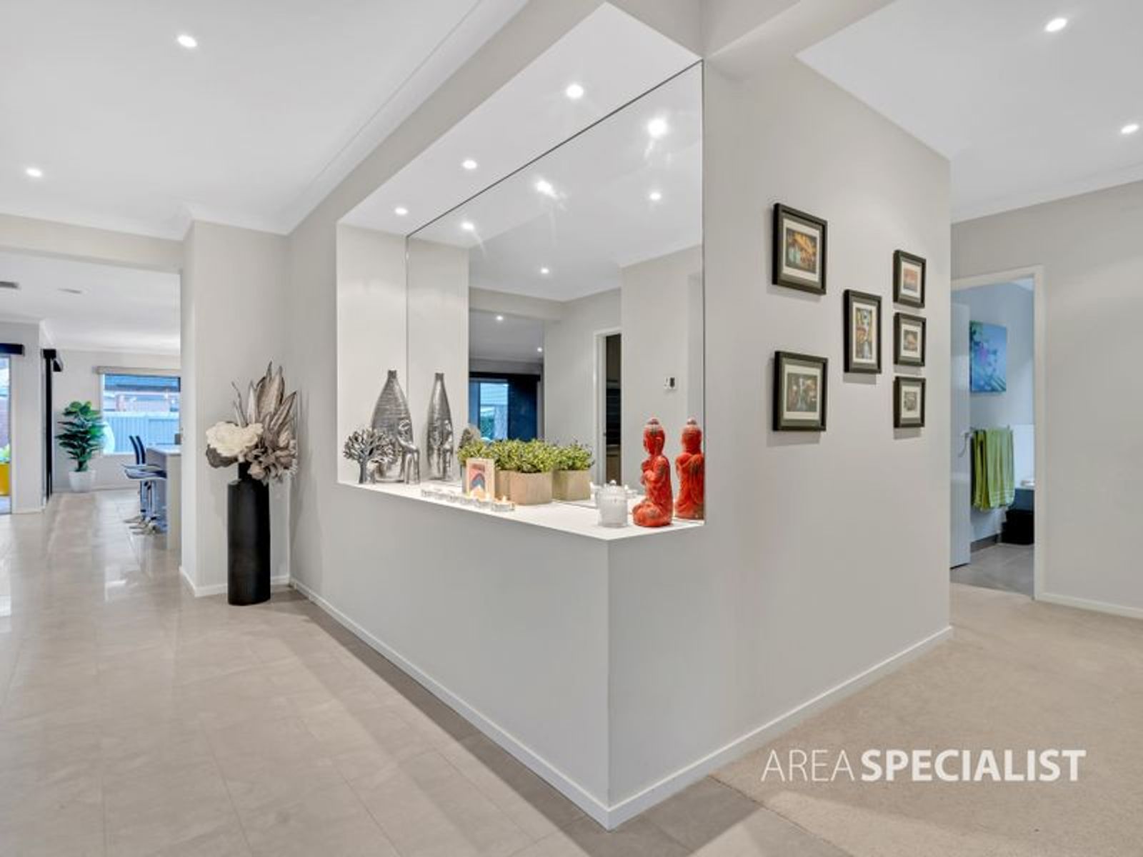 12 SEBAGO TCE, Cranbourne North, VIC 3977, Cranbourne North - Thumbnail 6