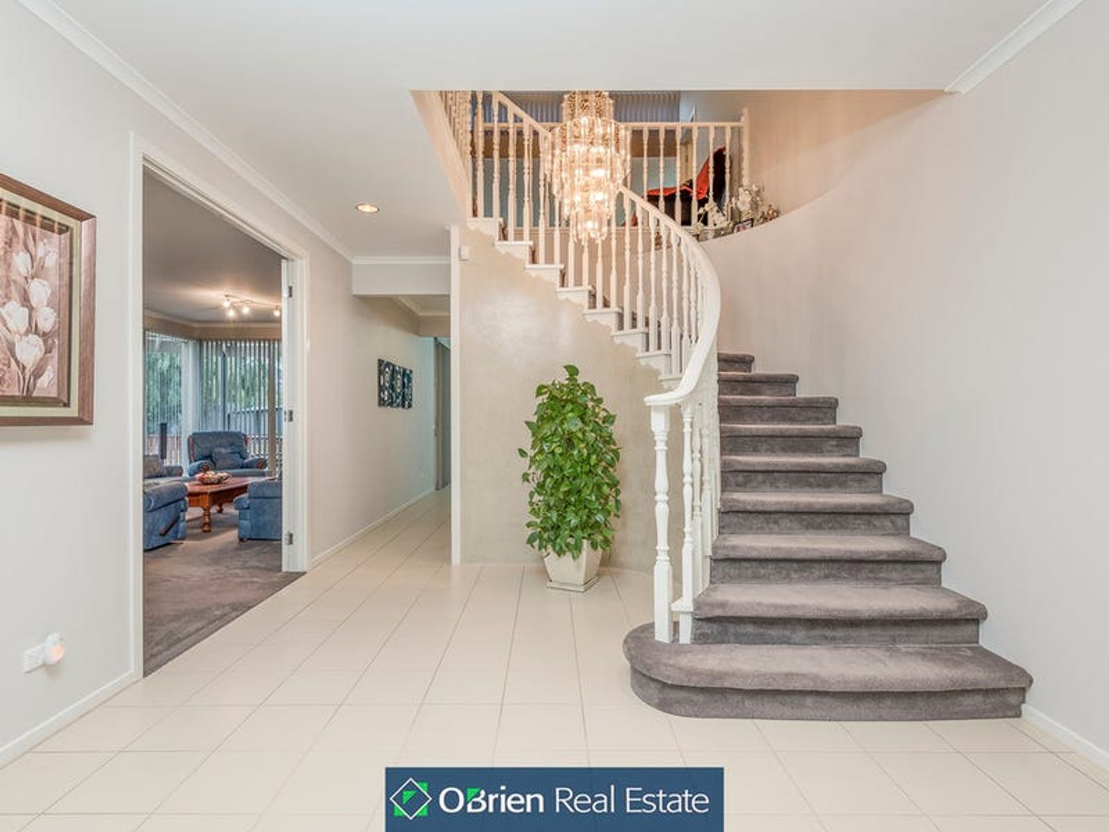 12 Rodeo Court, Endeavour Hills, VIC 3802, Endeavour Hills - Thumbnail 2