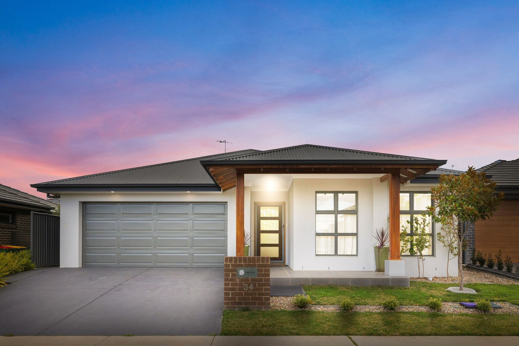 34 Helen Circuit, Googong - Thumbnail 2
