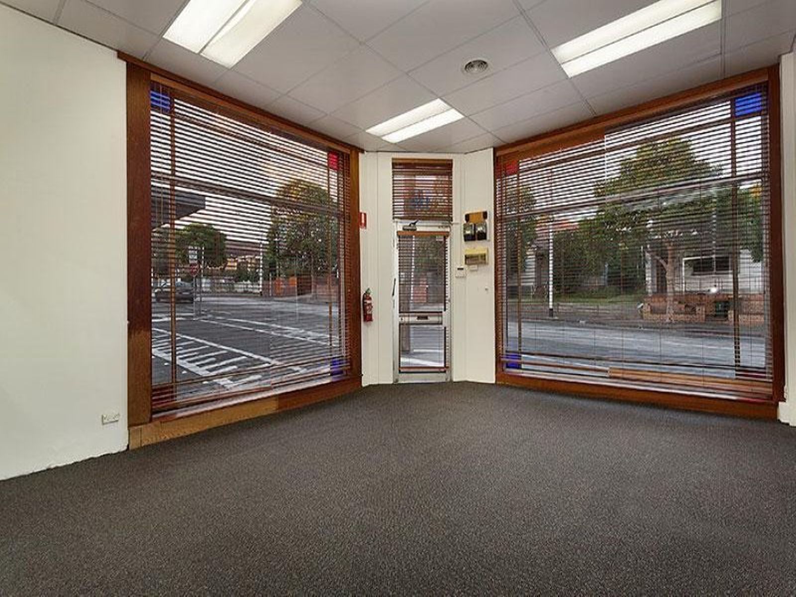 135 Mount Alexander Road, Flemington, VIC 3031, Flemington - Thumbnail 4
