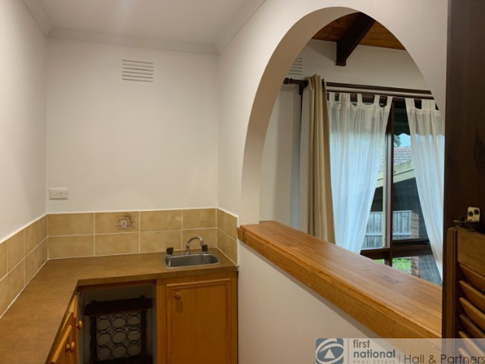 6 Nyora Close, Endeavour Hills VIC 3802, Endeavour Hills - Thumbnail 7