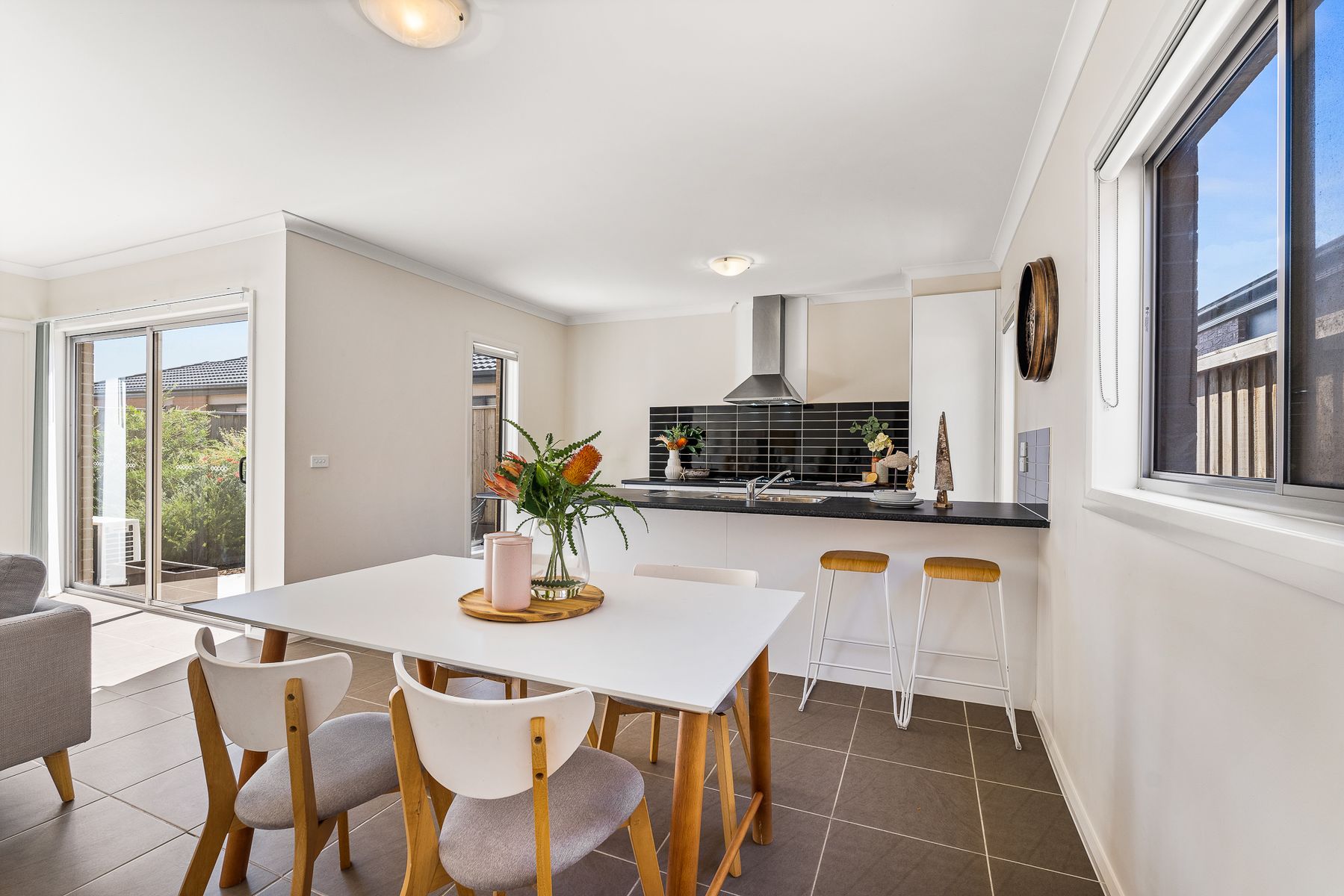 81 Anniversary Avenue, Wyndham Vale, VIC 3024, Wyndham Vale - Thumbnail 6